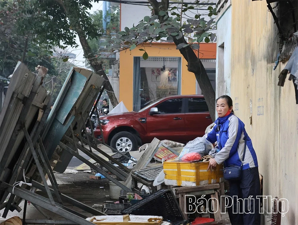 Giữ vững trật tự đô thị ở phường Âu Cơ