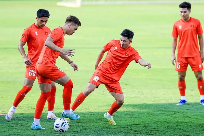 Đội tuyển Việt Nam cố gắng hết mình để bảo vệ thành công chức vô địch