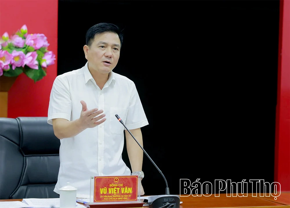 Phó Chủ tịch UBND tỉnh Vũ Việt Văn yêu cầu hoàn thiện định mức dịch vụ đô thị