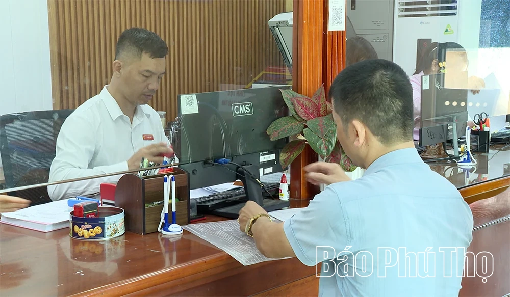 Thước đo từ lòng dân