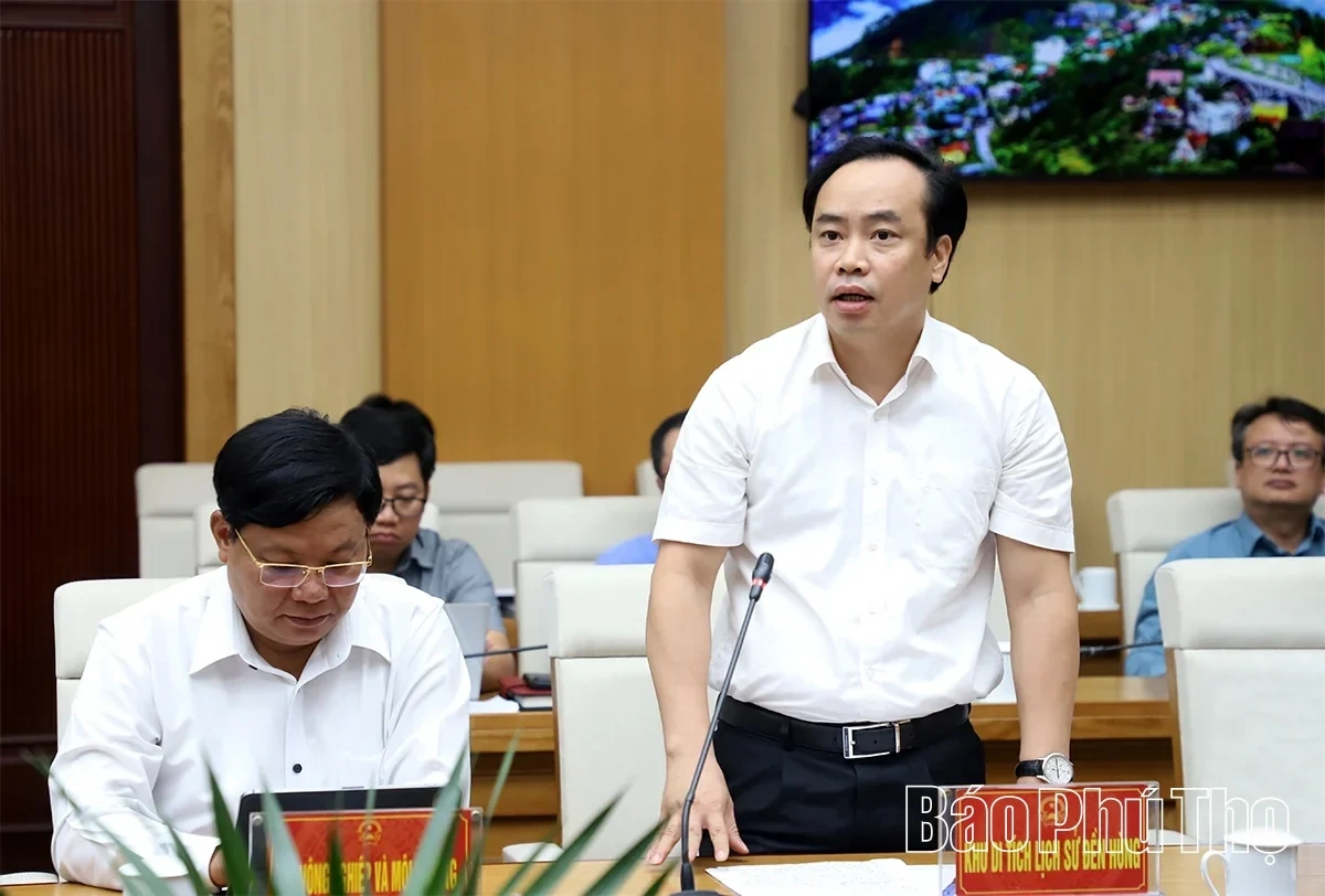 Chairman of Phu Tho Provincial Peoples Committee Tran Duy Dong Chairs Meeting on Preparations for the 72nd Anniversary of President Ho Chi Minhs Visit to Hung Temple