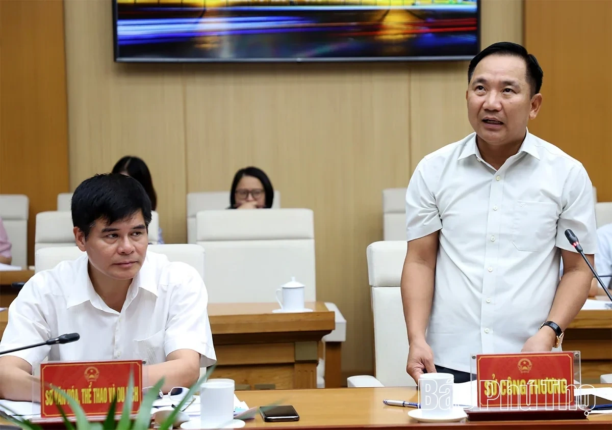 Chairman of Phu Tho Provincial Peoples Committee Tran Duy Dong Chairs Meeting on Preparations for the 72nd Anniversary of President Ho Chi Minhs Visit to Hung Temple
