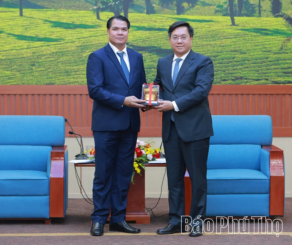 Phú Thọ - Bò Kẹo tăng cường hợp tác, vun đắp tình hữu nghị Việt - Lào