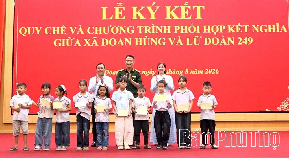 Ký kết quy chế và chương trình phối hợp giữa xã Đoan Hùng và Lữ đoàn 249
