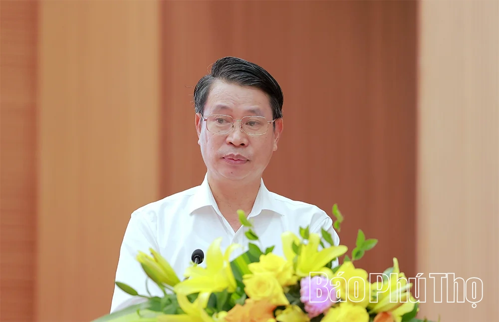Bồi dưỡng kiến thức phát triển kinh tế đô thị, nông thôn và quản trị địa phương