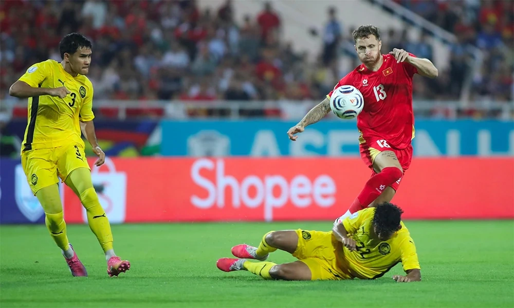 Thắng thuyết phục Malaysia, tuyển Việt Nam hiên ngang vào chung kết ASEAN Cup 2026