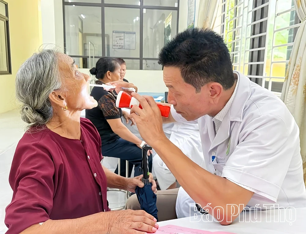 Xã Thanh Sơn: Khám sức khỏe định kỳ, sàng lọc miễn phí cho gần 8.000 người dân