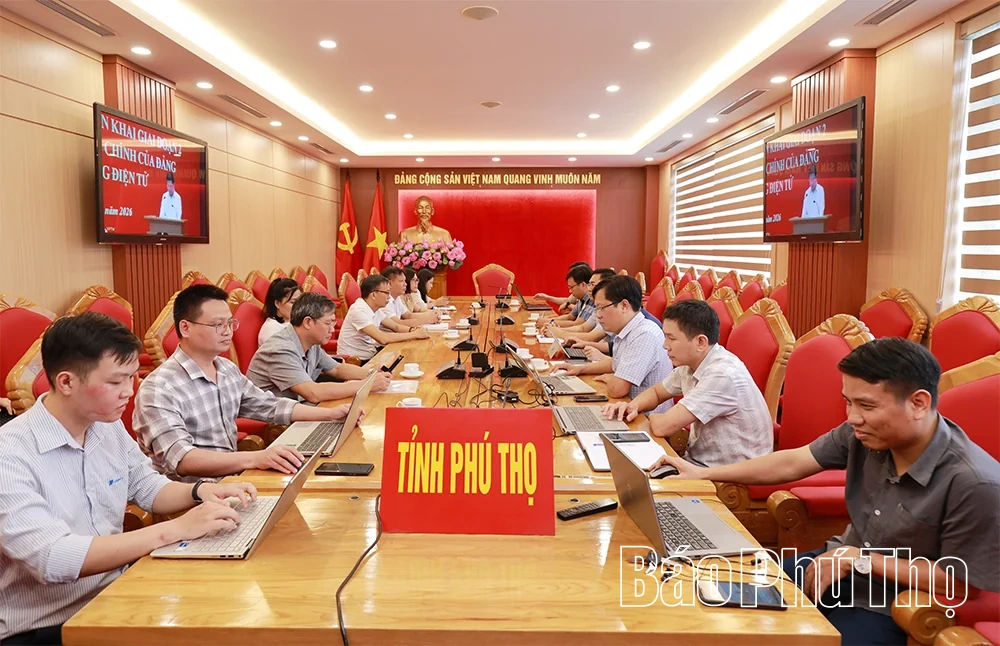 Tăng tốc chuyển đổi số trong thực hiện thủ tục hành chính của Đảng