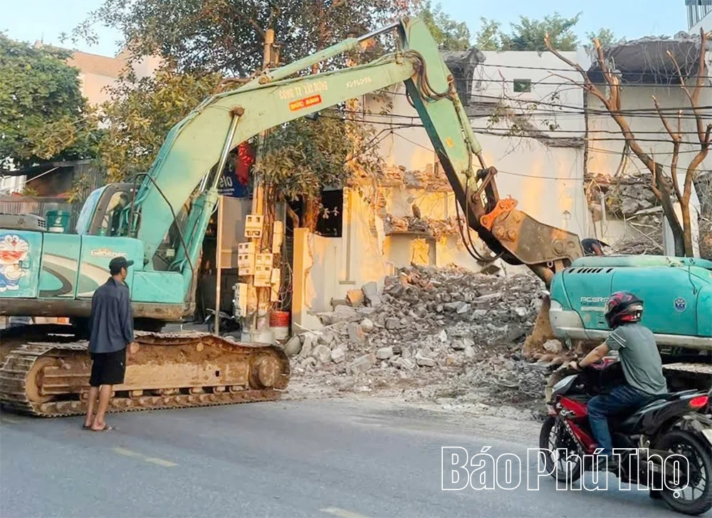Tạo động lực thúc đẩy phát triển kinh tế - xã hội