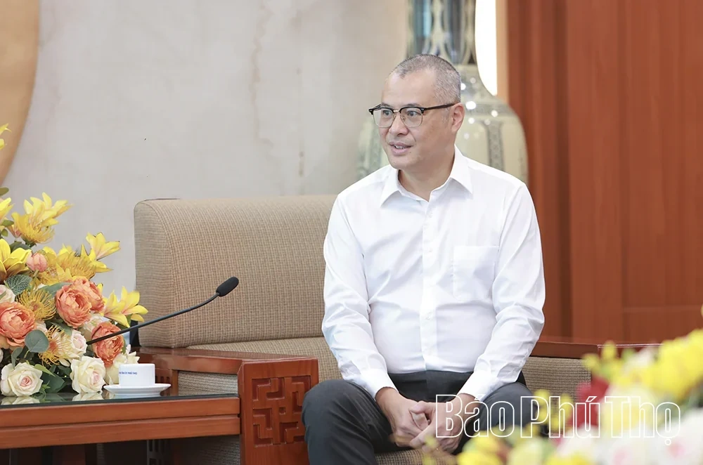 Strengthen Friendship and Cooperation Between Phu Tho and Luang Namtha