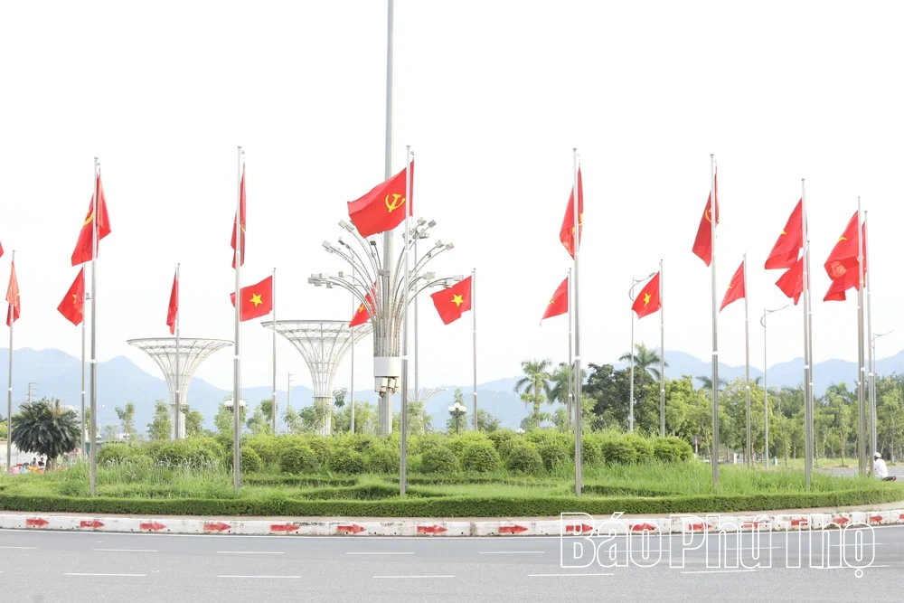 Rực rỡ cờ hoa chào mừng Quốc khánh 2/9
