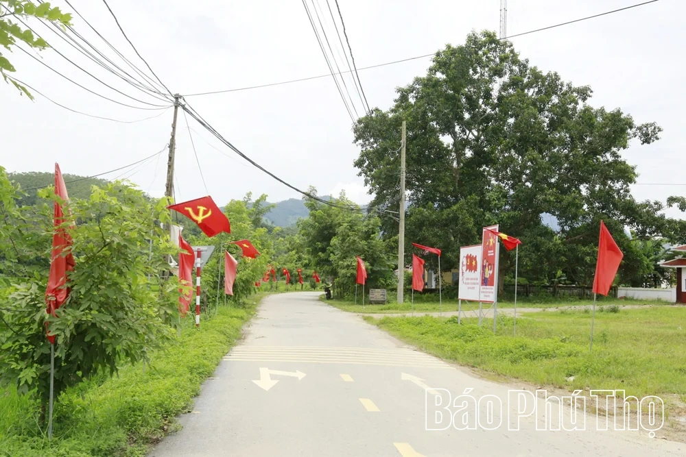 Rực rỡ cờ hoa chào mừng Quốc khánh 2/9