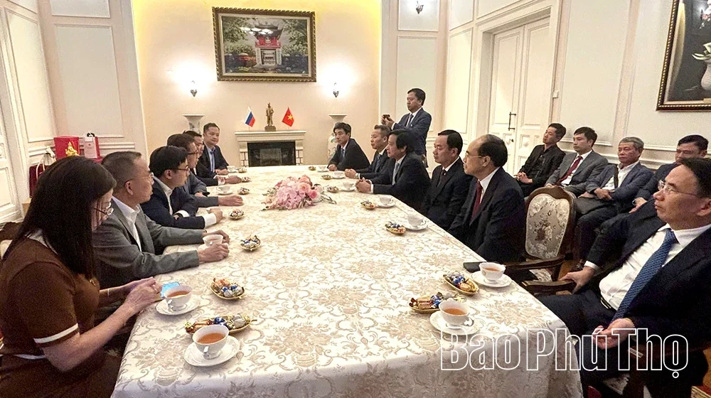 Phu Tho Provincial Leaders Visit and Work with the Vietnamese Embassy in the Russian Federation