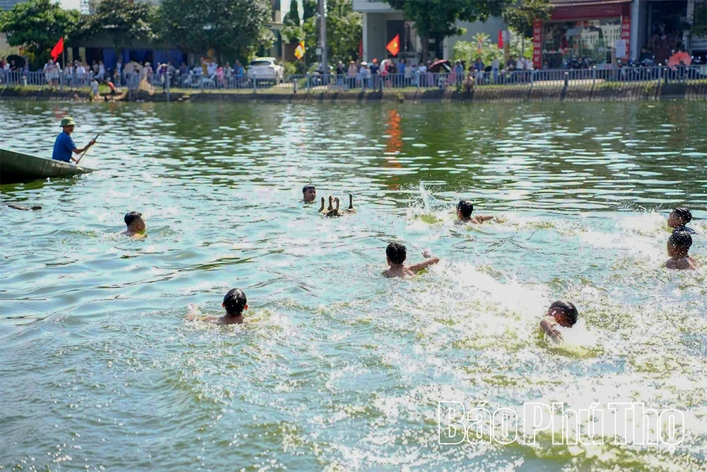 Vui ngày lễ, nhớ an toàn