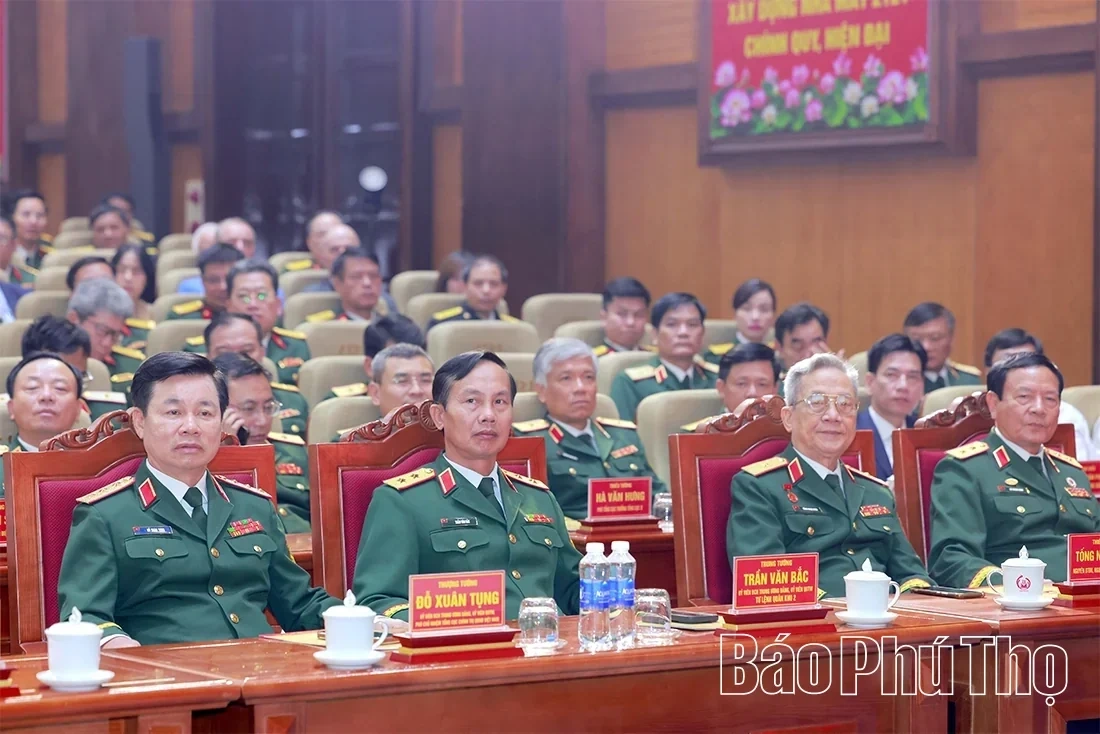 Commemorating the 60th Traditional Day of Factory Z121