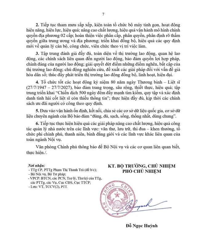 Khẩn trương hướng dẫn sắp xếp cấp xã; đôn đốc sắp xếp đơn vị sự nghiệp; chuẩn bị tốt Đề án cải cách tiền lương, bảo hiểm xã hội