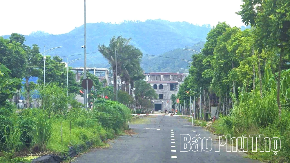 Bất động sản vùng Nam: Khoảng lặng và áp lực lãi suất ngân hàng