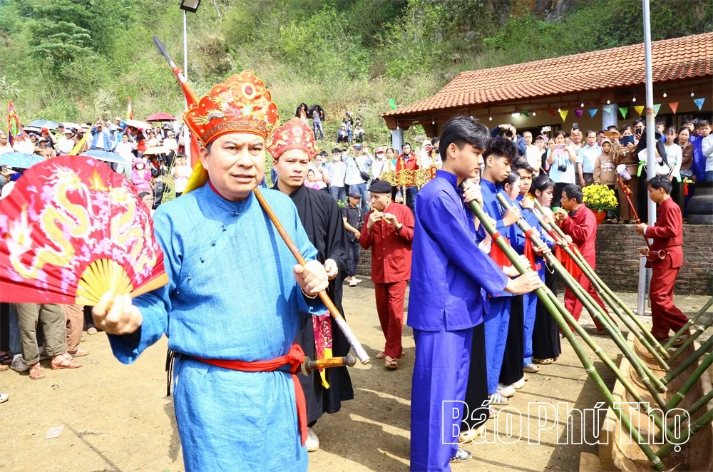 Tôn vinh giá trị Mo Mường