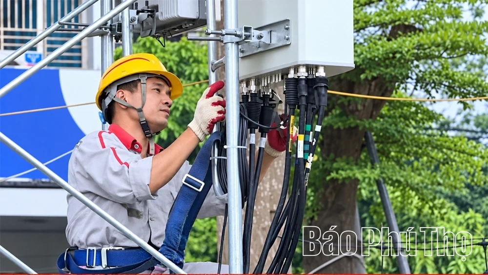 Phú Thọ không còn thôn lõm sóng di động