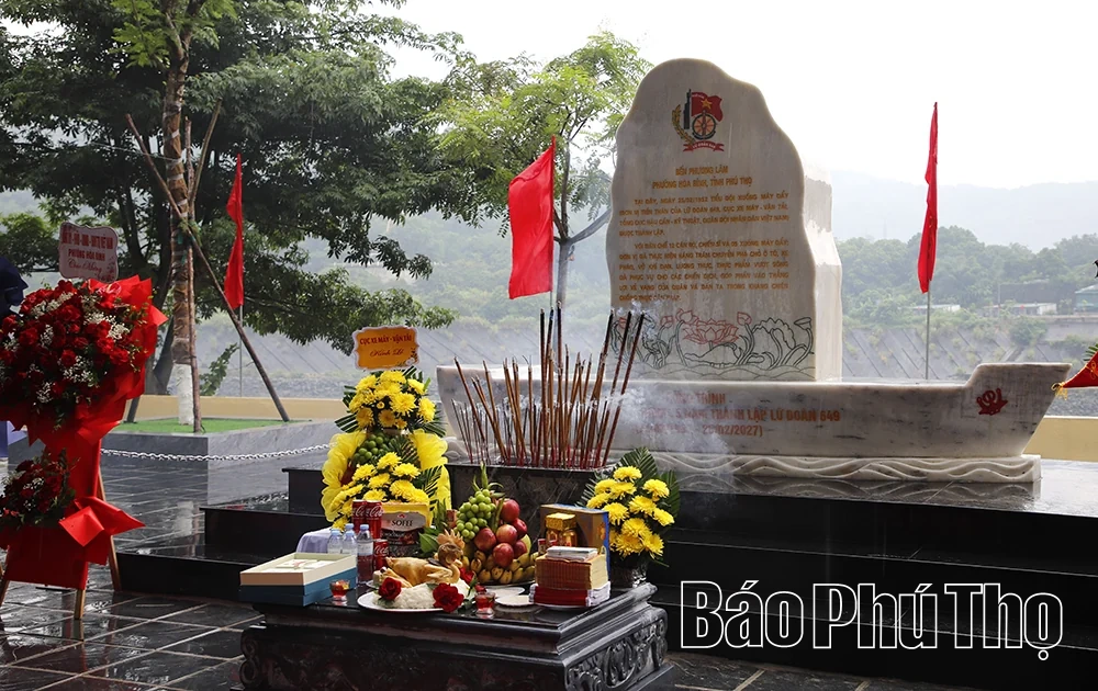 Khánh thành Văn bia “Tự hào truyền thống Lữ đoàn 649 anh hùng”