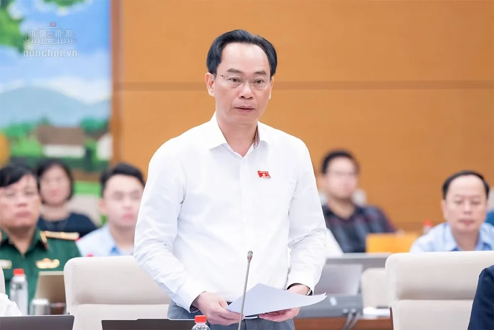 Bộ trưởng Hoàng Minh Sơn: Sẽ tăng cường luân chuyển để giải bài toán thừa, thiếu giáo viên
