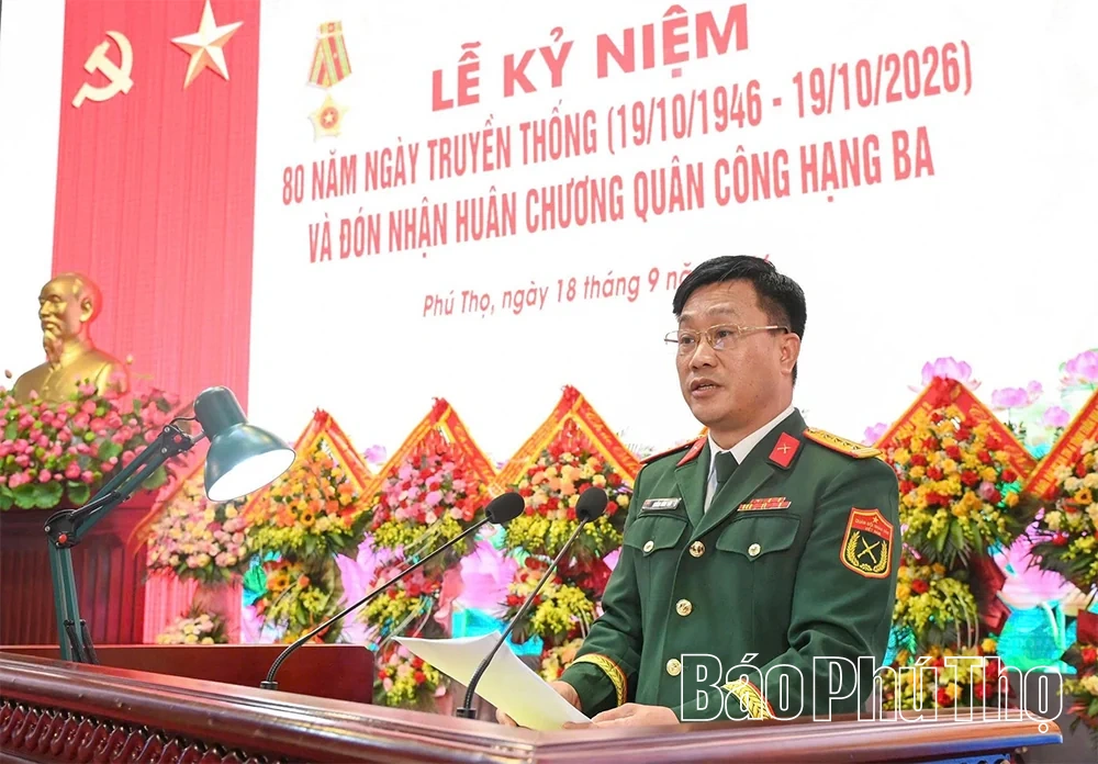 Cục Chính trị Quân khu 2 kỷ niệm 80 năm Ngày truyền thống và đón nhận Huân chương Quân công hạng Ba