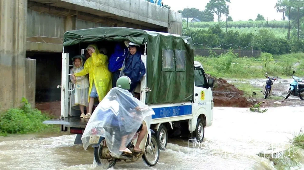 Khắc phục thiệt hại do thiên tai, chủ động bảo vệ dân cư