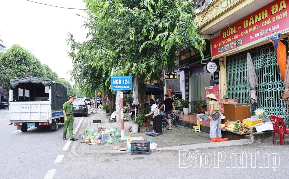 Khi ý Đảng hợp lòng Dân