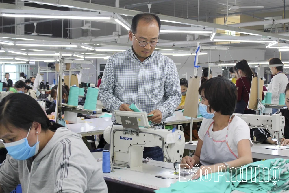 Gỡ “nút thắt” pháp lý, tiếp sức doanh nghiệp nhỏ và hộ kinh doanh