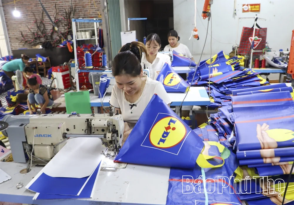 Gỡ “nút thắt” pháp lý, tiếp sức doanh nghiệp nhỏ và hộ kinh doanh