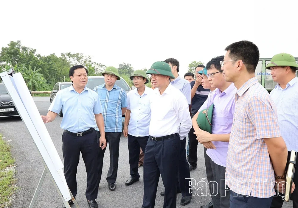 Inspecting and Reviewing the Adjustment of the Ring Road 4 Project