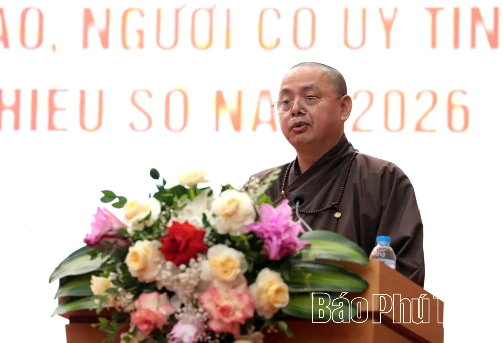 Biểu dương 303 chức sắc, chức việc tôn giáo và người có uy tín