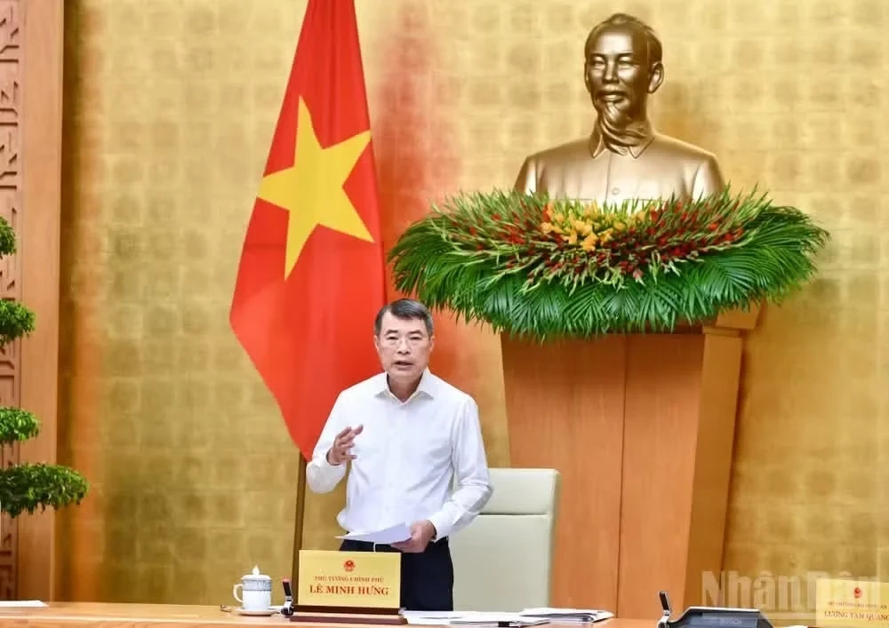Chính phủ yêu cầu khẩn trương hoàn thiện tám dự án luật, nghị quyết