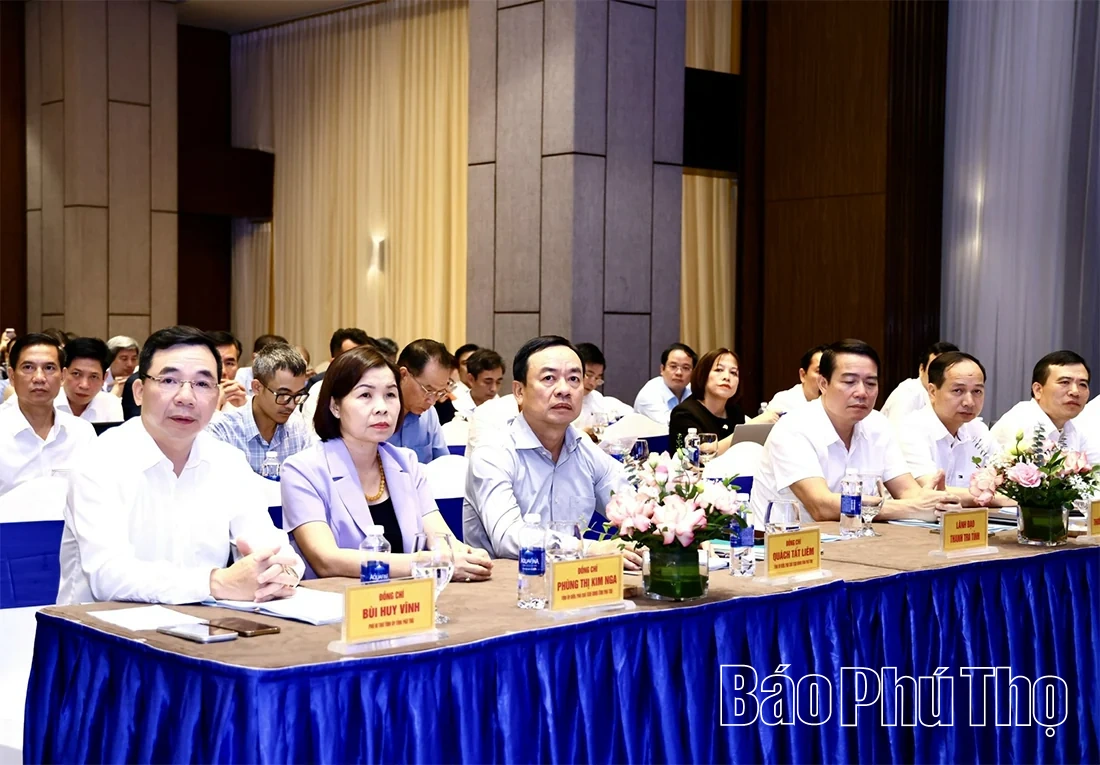 Đối thoại, tháo gỡ khó khăn, đồng hành cùng doanh nghiệp phát triển