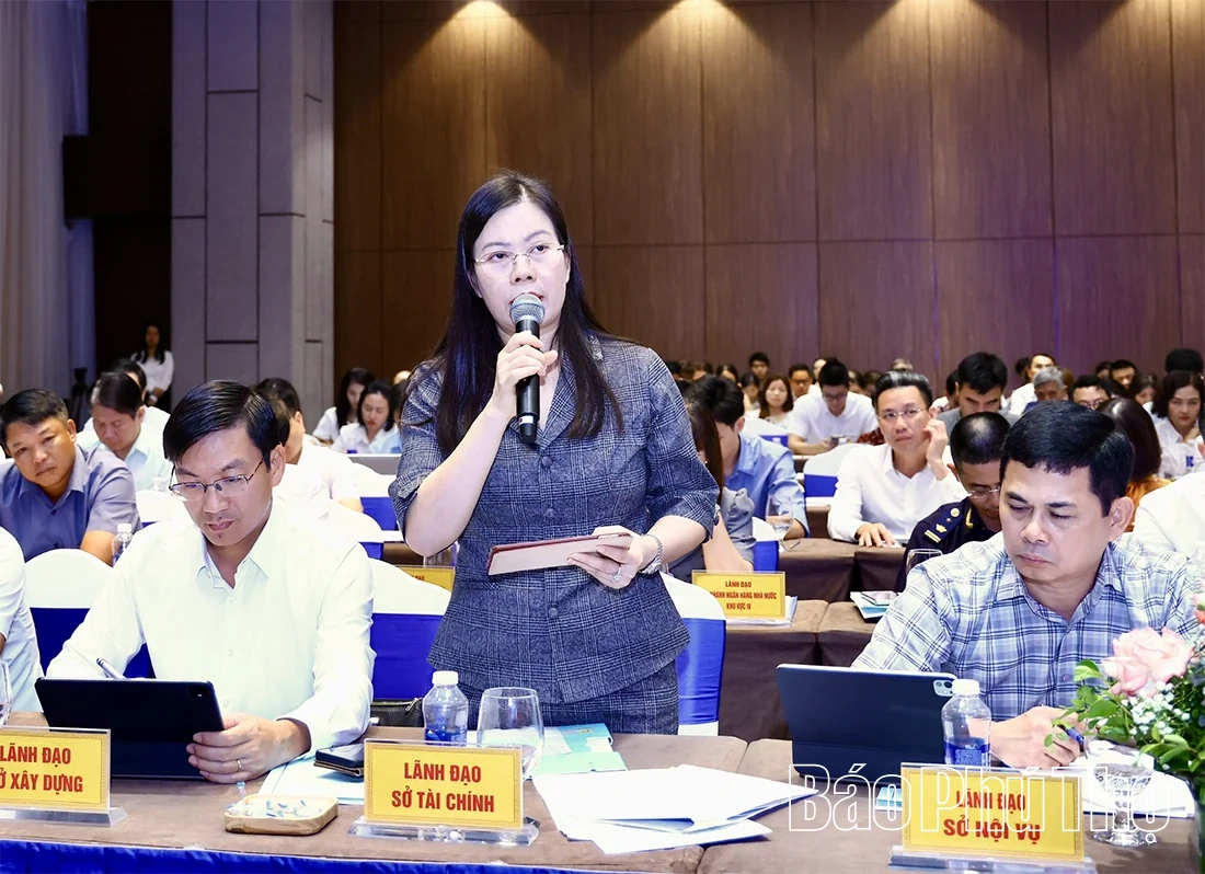 Đối thoại, tháo gỡ khó khăn, đồng hành cùng doanh nghiệp phát triển