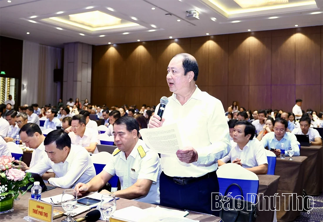 Đối thoại, tháo gỡ khó khăn, đồng hành cùng doanh nghiệp phát triển