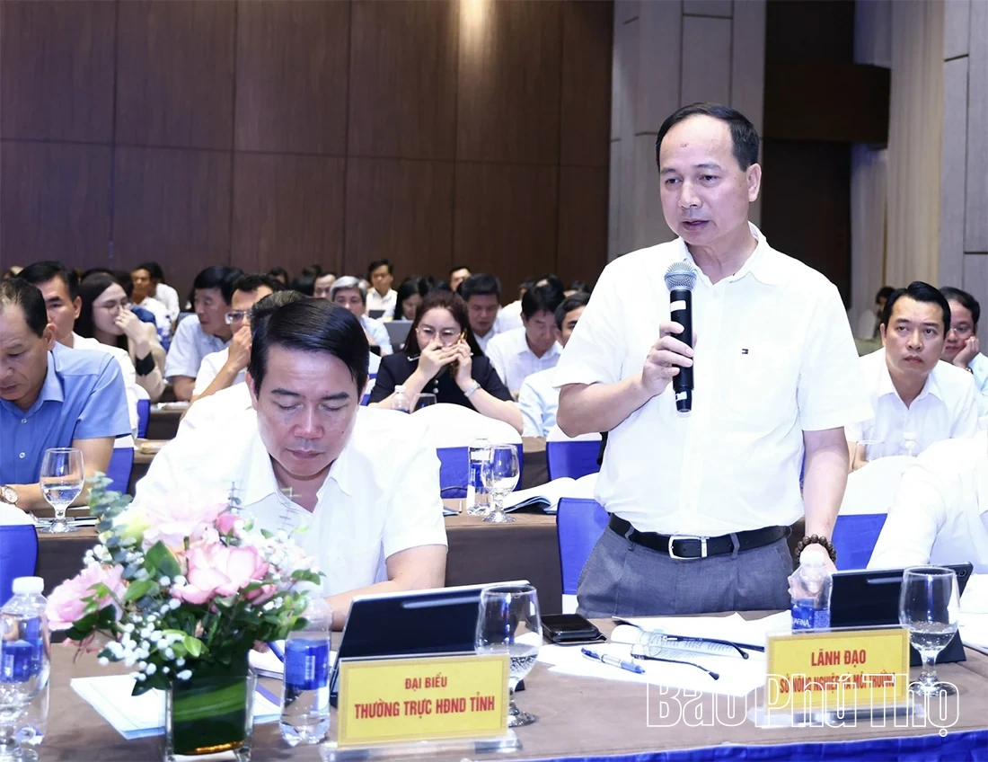 Đối thoại, tháo gỡ khó khăn, đồng hành cùng doanh nghiệp phát triển