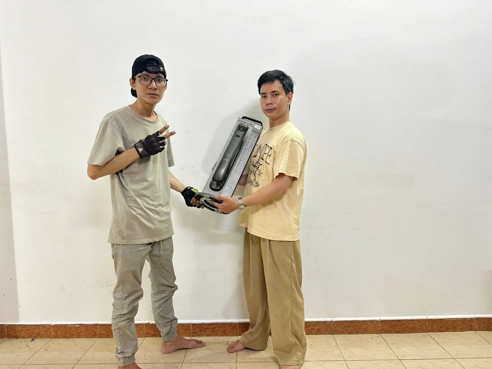 Két sắt điện tử báo lỗi, không nhận mã: Nguyên nhân thường gặp