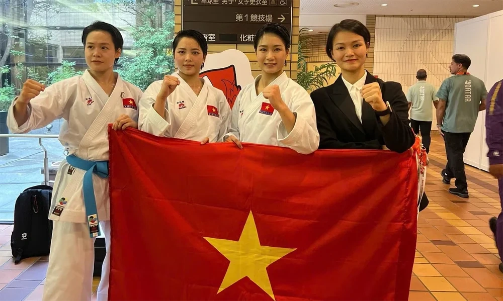 Đội tuyển kata nữ Việt Nam bảo vệ thành công Huy chương Vàng Á vận hội