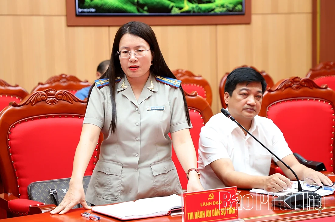 Phó Bí thư Thường trực Tỉnh ủy Bùi Văn Quang chủ trì giao ban các cơ quan khối Nội chính