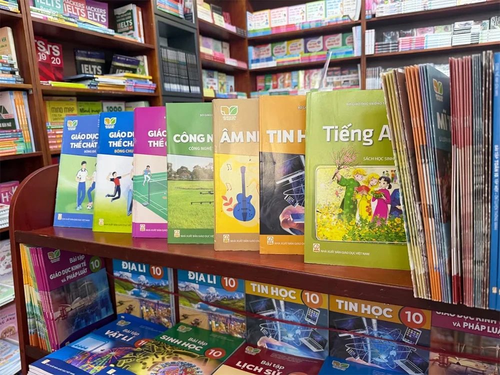 Bộ GD&amp;ĐT chuẩn bị làm bộ sách giáo khoa lớp 1 đến lớp 12 mới