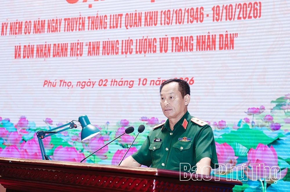 Gặp mặt kỷ niệm 80 năm Ngày truyền thống lực lượng vũ trang Quân khu 2