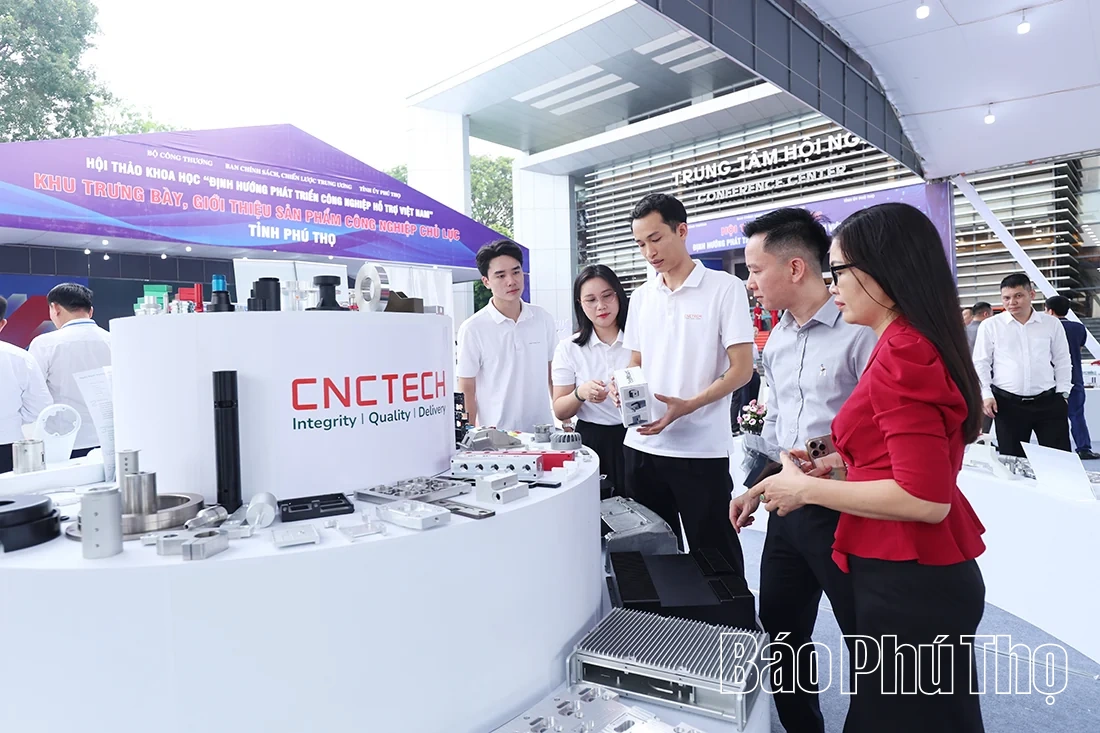 Khai mạc Hội thảo khoa học “Định hướng phát triển công nghiệp hỗ trợ Việt Nam”