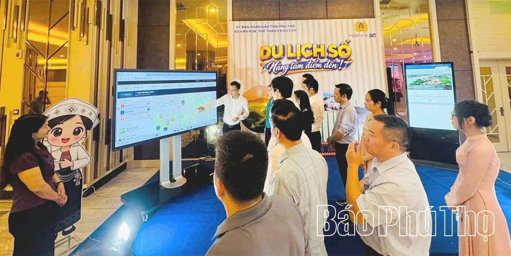 Khi điểm đến bước lên bản đồ số