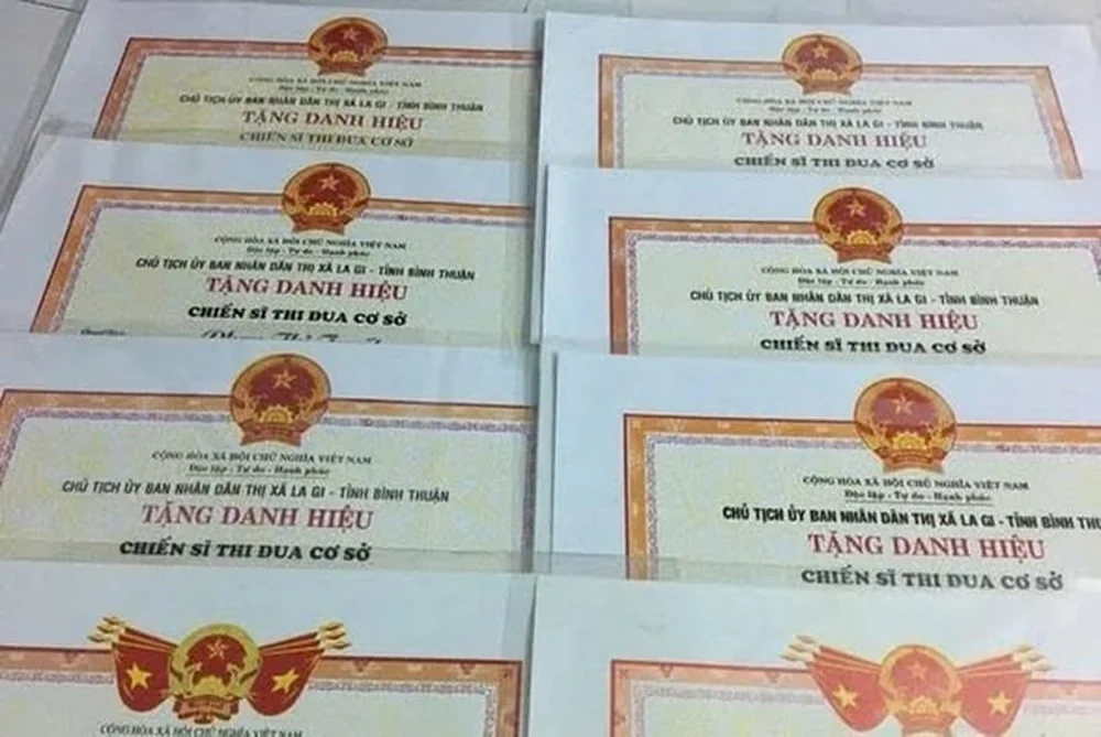 Quy định mới về tỷ lệ xét tặng danh hiệu Chiến sĩ thi đua cơ sở áp dụng từ 01/10/2026