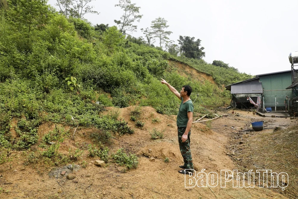 Nỗi lo dưới những cung sạt lở ở Cao Phong