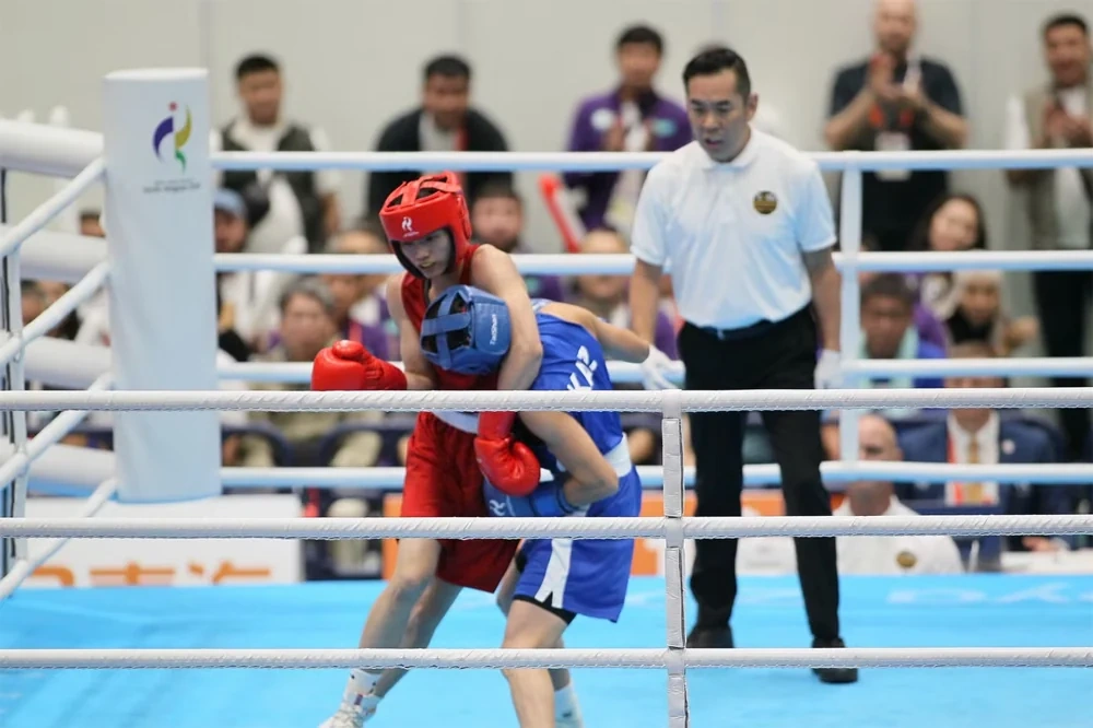 Võ sỹ boxing Nguyễn Thị Tâm hạ nhà vô địch thế giới, vào chung kết Asiad 20