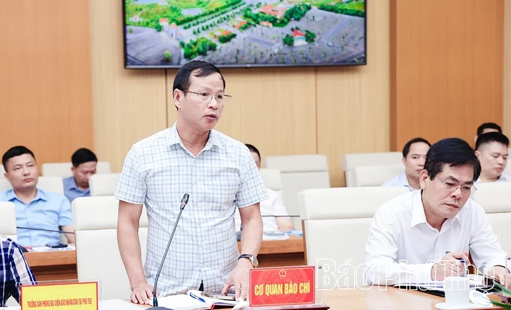 Strengthening Information Provision and Creating Development Consensus