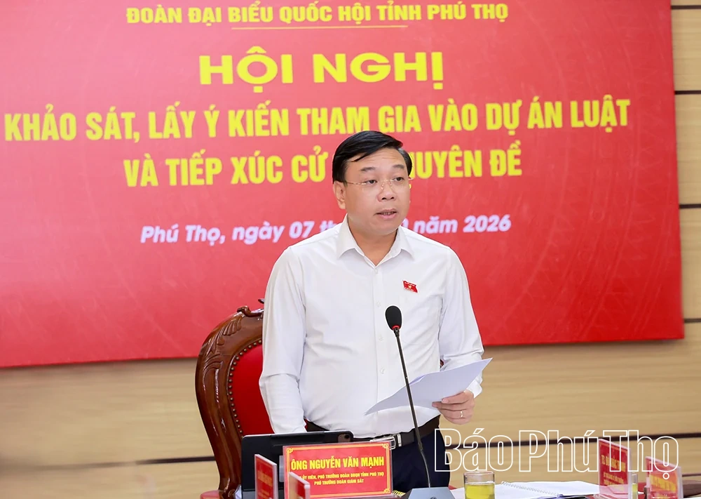 Đoàn Đại biểu Quốc hội tỉnh Phú Thọ khảo sát, lấy ý kiến tham gia các dự án luật