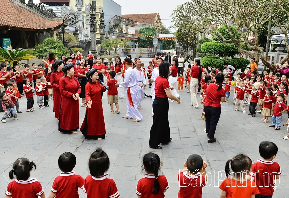 Từ giá trị di sản đến thương hiệu du lịch